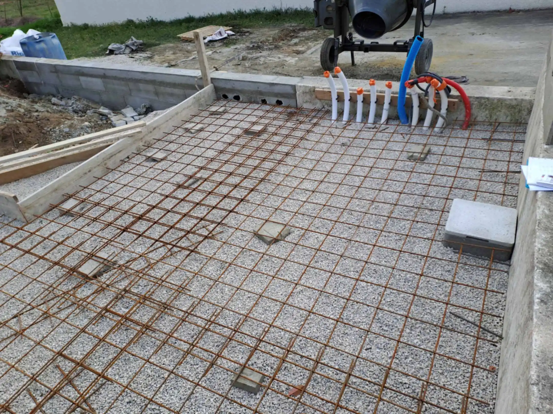 Piscine en construction à Valence