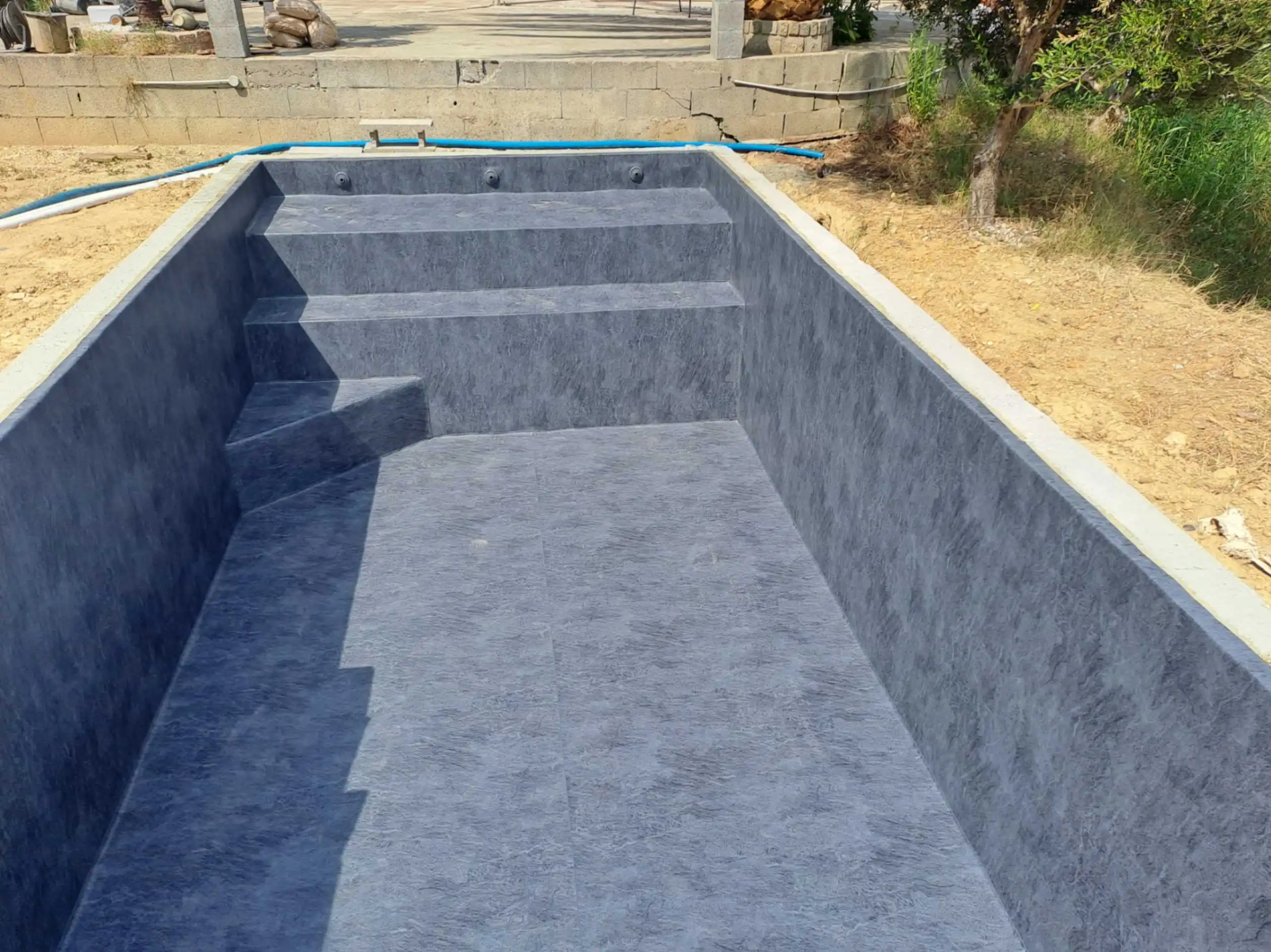 Structure de bassin sur mesure à Saint-Jean-de-Muzols