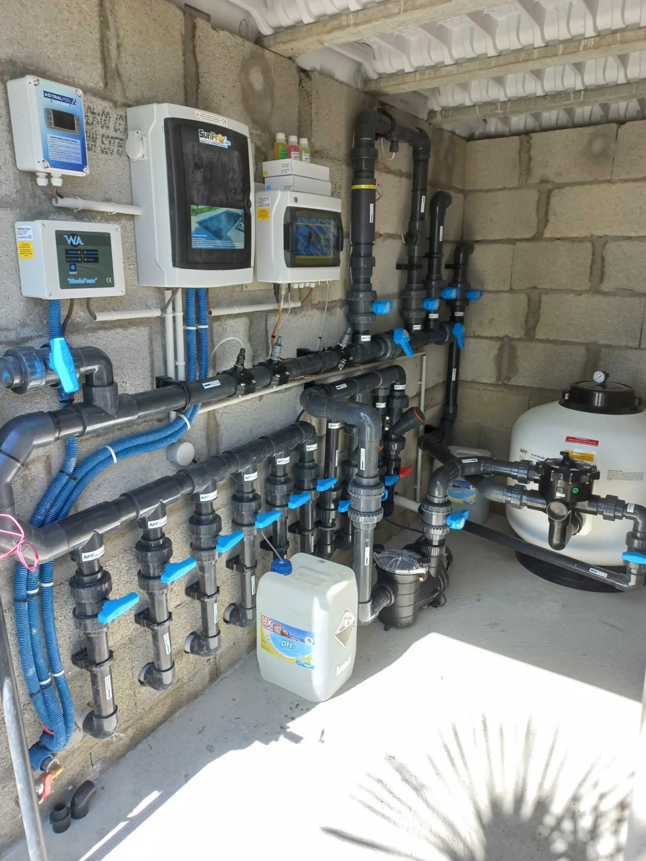 Étape d'étanchéité pour piscine à Saint-Jean-de-Muzols