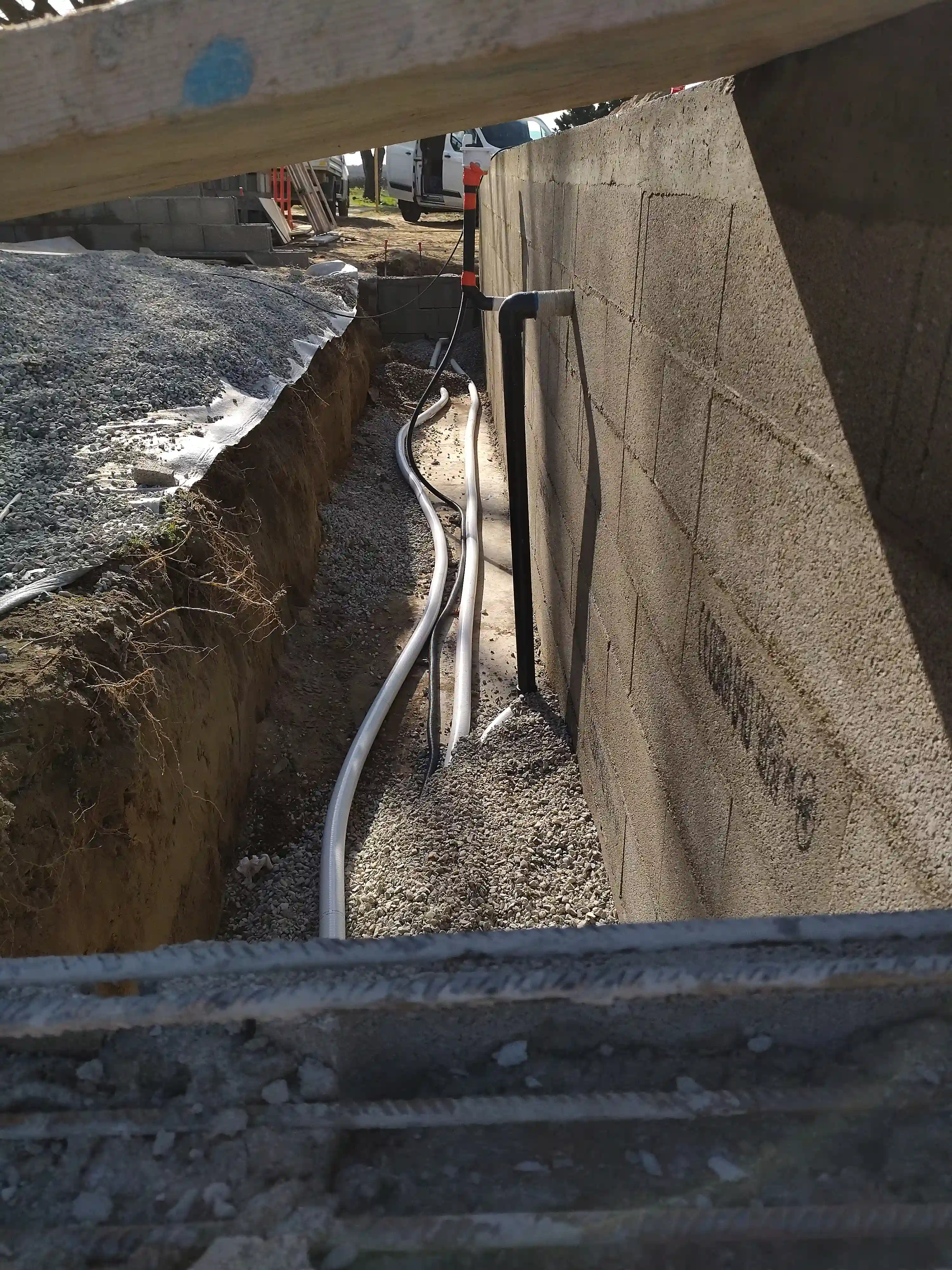 Préparation du bassin avant finitions à Saint-Péray